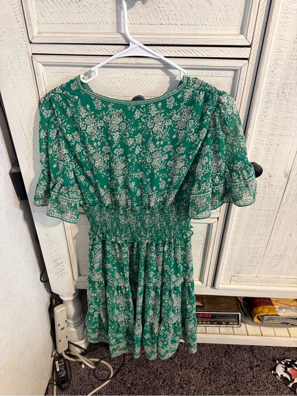 Max Studio Green Floral Midi Dress